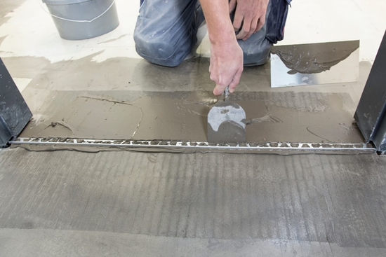 UZIN NC 182 Cement-reparatiemortel - afb. 2